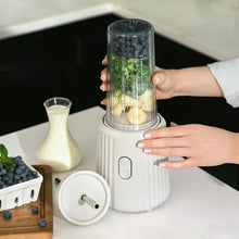 Thyme & Table 900 W 25 oz Single Serve Blender with Tritan Vessel, Smart Seal Lid and Straw, 6-Point Stainless Steel Blade, Sand White