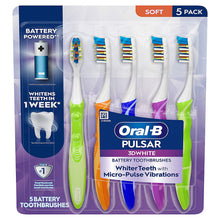 Oral-B Pulsar 3D White Battery Powered Toothbrush, Soft, 5 ct.