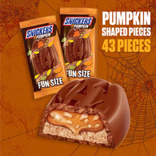 Snickers Pumpkin Fun Size Milk Chocolate Individually Wrapped Halloween Candy, 24.75 oz.