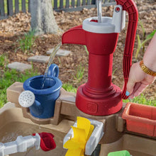 Pump & Splash Discovery Water Table