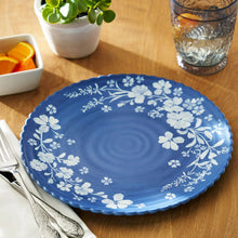 The Pioneer Woman 12-Piece Daisy Bamboo Melamine Dinnerware Set