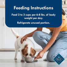 Blue Buffalo Delights Small Breed Roasted Chicken Flavor in Hearty Gravy Wet Dog Food for Adult Dogs, Grain-Free, 3.5 oz. Cup