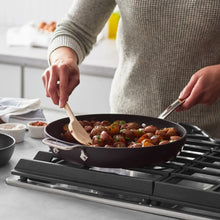 All-Clad_HA1_Expert_Nonstick_2_81617adb-82f1-4de8-aa80-9c2e9021d560 - USA Mega Market