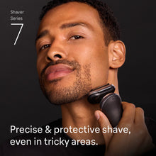 Braun Electric Razor for Men Series 7, Electric Shaver, 4-in-1 Clean & Charge Center, Travel Case, S7 7171cc