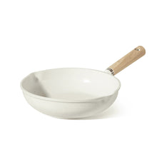 CAROTE-Nonstick-Frying-Pan-8inch-Skillet-Induction-White-Granite-Egg-Pan-Omelet-Pans-Non-Stick-Chef-s-Pan-Bon-Appetit-Fry-Pan-Compatible-all-Stoves_87ef5656-9b22-41cf-8e6e-5b474c32251 - USA Mega Market