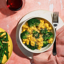 Daiya-Dairy-Free-Gluten-Free-Deluxe-Cheddar-Mac-Cheese-Vegan-3-_4 - USA Mega Market