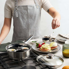 Demeyere Resto3 Stainless Steel Ceramic Nonstick 4-Cup Egg Poacher Set