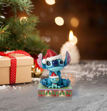 EnescoDisneyTraditionsCollectionbyJimShoreLiloandStitchSantawithScrumpFigurine-StoneResinHandPai_9082_3 - USA Mega Market