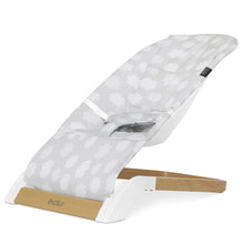 Evolur Koko Portable Infant Bouncer in Light Gray Breathable Fabric