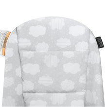 Evolur Koko Portable Infant Bouncer in Light Gray Breathable Fabric