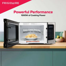 Frigidaire-1-1cu-ft-Stainless-Steel-1000W-Microwave-with-10-Adjustable-Power-Levels-9-_2_a03d7065-5187-4d09-aae9-9290d928003b - USA Mega Market