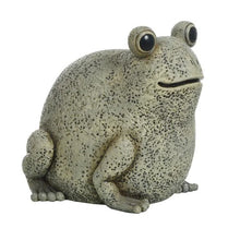 FrogGardenStatue2 - USA Mega Market
