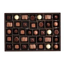 GodivaGoldmarkCollectionAssortedChocolateBox_36-pieces1 - USA Mega Market