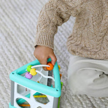 Infantino Activity Triangle & Shape Sorter