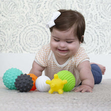 Infantino Textured Multi Ball Set, Soft Plastic, Baby 6-12 Months, Multi-Color, 6-Piece
