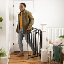 Ingenuity The Doorway 48W Series Pet and Baby Gate - White