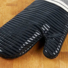 KitchenAid Vintage Stripe Pot Holder and Oven Mitt Set, 4-pack