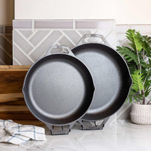 LodgeChefCollection2-pieceCastIronSkilletSet-_1 - USA Mega Market