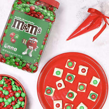 M-M-sRedandGreenMilkChocolateChristmasCandy-62oz-3-_4 - USA Mega Market
