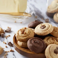 MaryMacleod_sShortbread_VarietyTin_3-pack_24cookiespertin2 - USA Mega Market