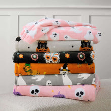 Member's Mark Halloween Lounge Throw, 60" x 70"