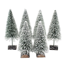 Member-sMarkPre-LitRedPlaidVillage-9pc-1-_2 - Brands For Less USA