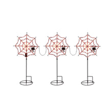 Estacas de césped Member's Mark con forma de telaraña preiluminadas, juego de 3 