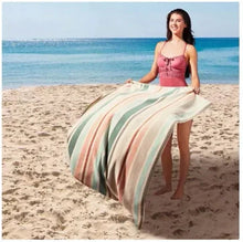 Member's Mark 2-Pack Adult Sand-Friendly Beach Towels, 40" x 72"