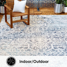Nicole Miller New York Patio Sofia Fleur Area Rug