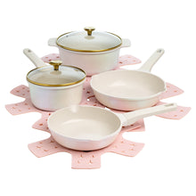 Paris-Hilton-Clean-Ceramic-Nonstick-Cast-Aluminum-Cookware-Set-with-Heart-Knobs-Iridescent-White_cce2e185-631c-4172-b460-b81c2ccf0c1d.48457cda29c761dba395d3cb04ede692 - USA Mega Market