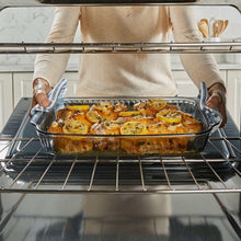 Pyrex Sculpted Tinted 4-Piece Glass Baking Dish Set with Airtight Lids
