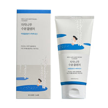 Limpiador hidratante con jugo de abedul de Round Lab, 230 g