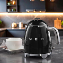 SMEG 50’s Style Mini Electric Kettle