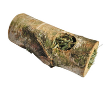 Túnel de abedul para pequeños animales A&amp;E Cage con heno - Mediano 