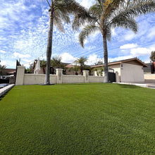SelectSurfacesEvergreenArtificialGrassRoll-ChooseSize8-_1 - USA Mega Market