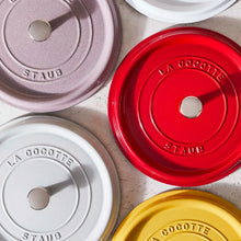 Staub-Round-Dutch-Oven-4-qt-8-_9 - USA Mega Market