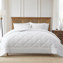 Sutton Place Cooling Comforter