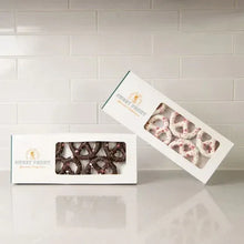 SweetPenny_Valentine_sDayWhiteandDarkChocolatePretzelAssortment_27oz_30-count3 - USA Mega Market