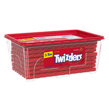 TWIZZLERS Twists sabor fresa, envase de 5 libras.
