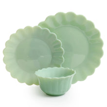 The-Pioneer-Woman-Timeless-Beauty-Jade-Glass-3-Piece-Dinnerware-Set_da6d093c-bf51-42a7-b334-23c3ab0a2592_2.e9b342927b30b0eb795f97b7c8b0ee28 - USA Mega Market