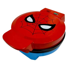 UncannyBrandsMarvelClassicSpidermanWaffleMaker1 - USA Mega Market