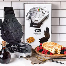 UncannyBrandsStarWarsDeluxeMillenniumFalconWaffleMaker2-_3 - USA Mega Market
