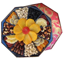 VacavilleFruitCompany_LunarNewYear_DriedFruit_NutGiftBox_34oz.1 - USA Mega Market