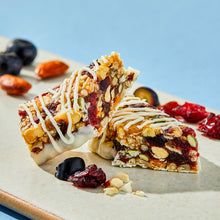 bettergoods Berry Pomegranate Nut Bars, 1.4 oz, 5 Count